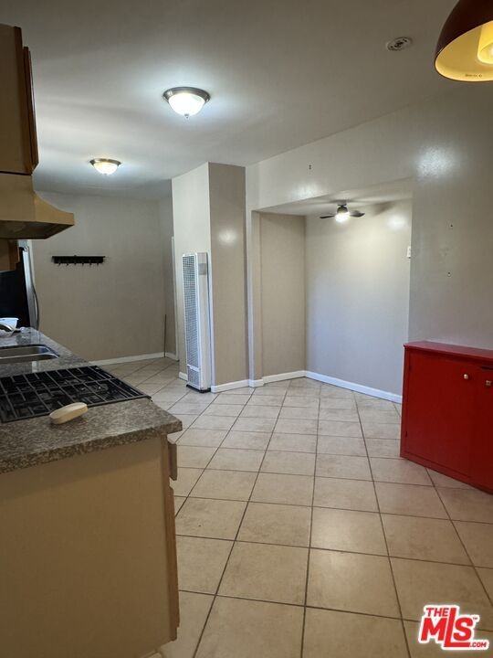 1220 S Westlake Ave ##B - Photo 4 of 7