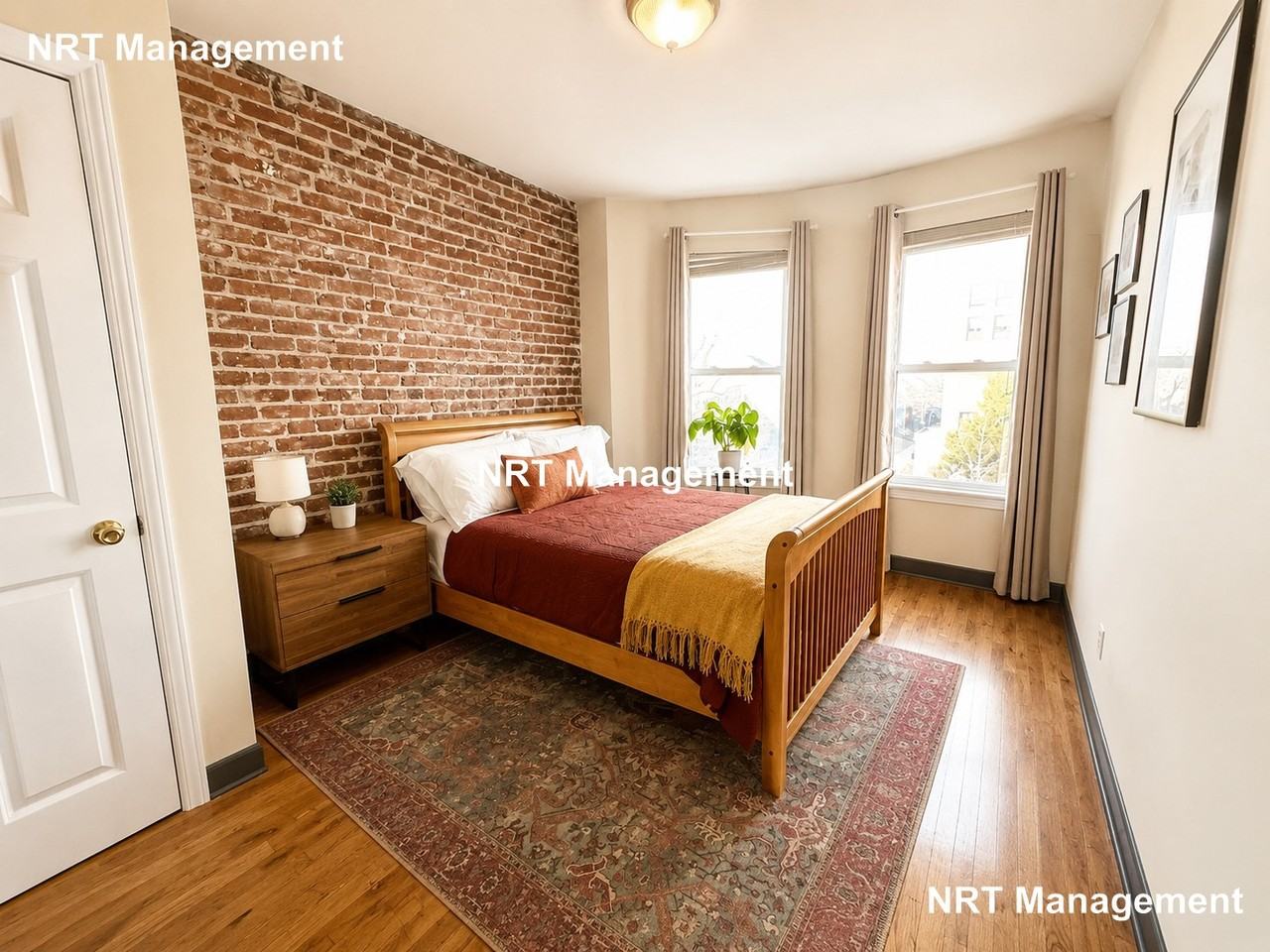 Huntington Ave #2 - Photo 3 of 10