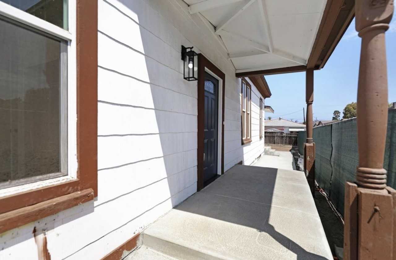 6250 Stewart St - Photo 2 of 30
