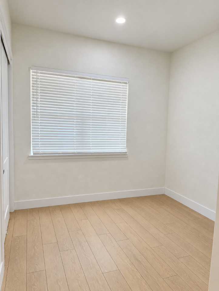 3995 Granite Point Dr #1 - Photo 7 of 34