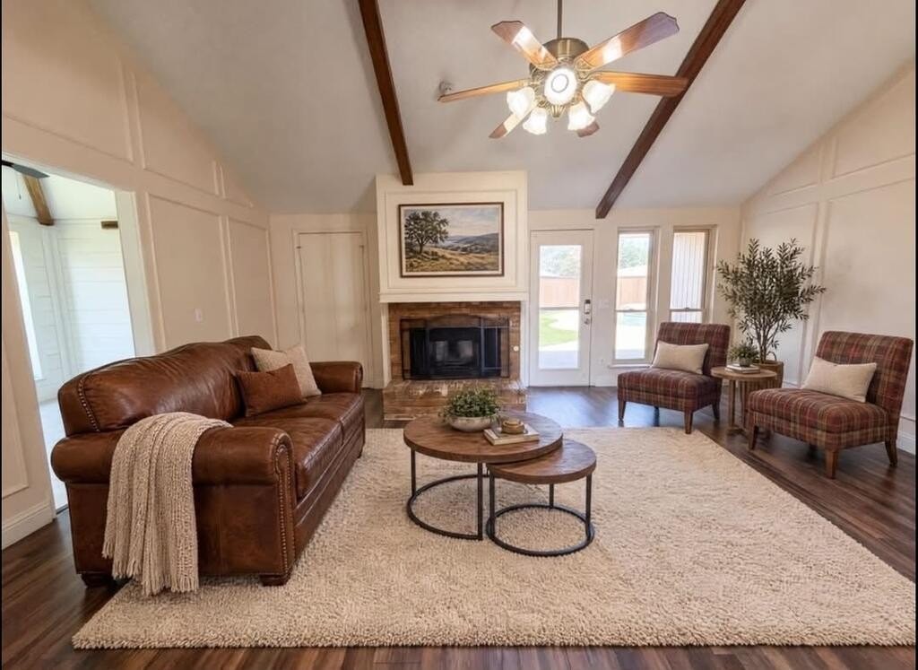 711 Rush Creek #DR - Photo 2 of 10