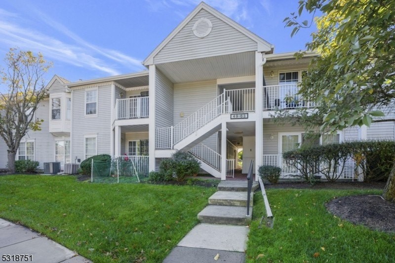 57 Caitlin Ct