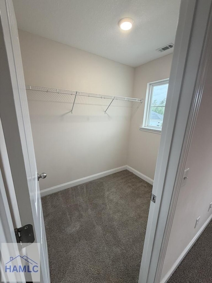 224 Whipple Ave - Photo 4 of 50