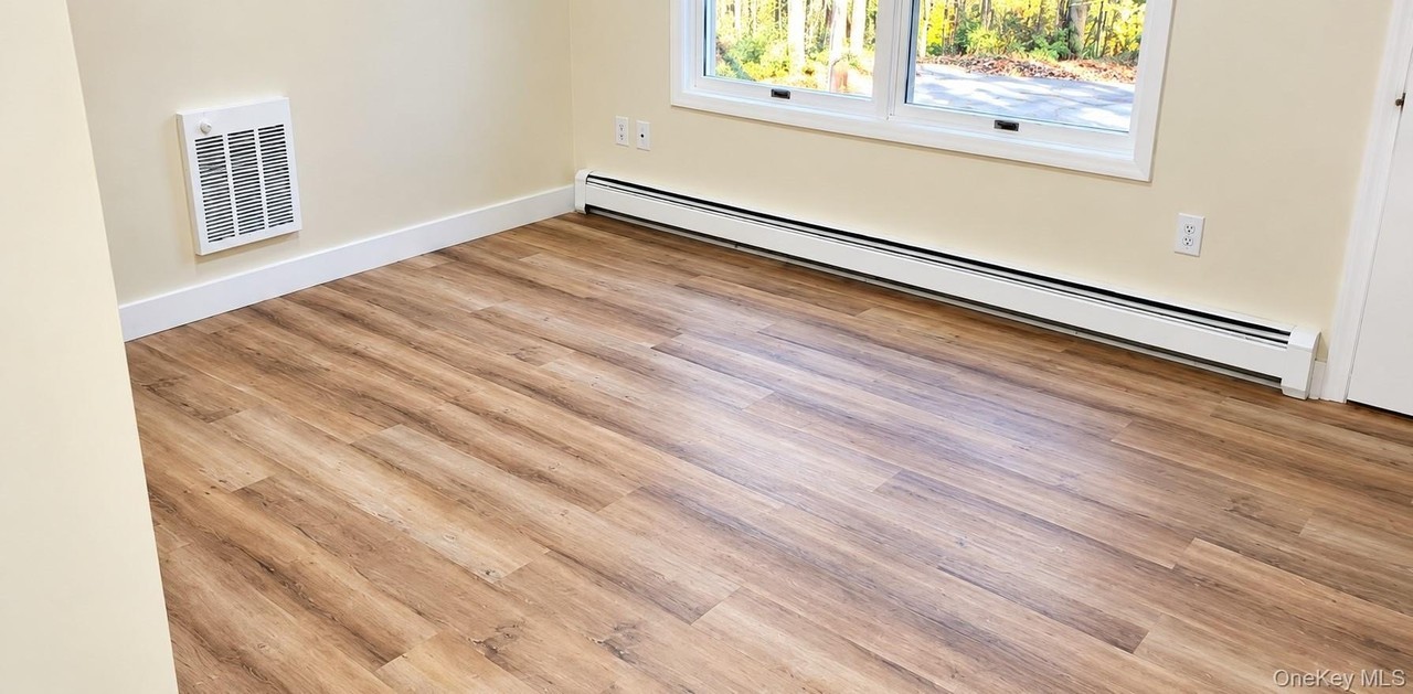 46 Upper Ferndale Rd #B - Photo 6 of 15
