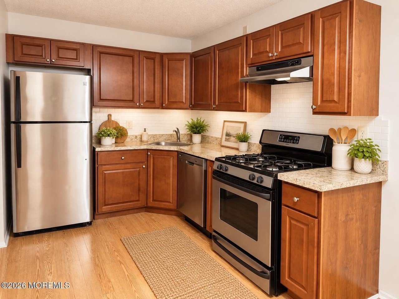 131 Sussex Pl #131 - Photo 3 of 7