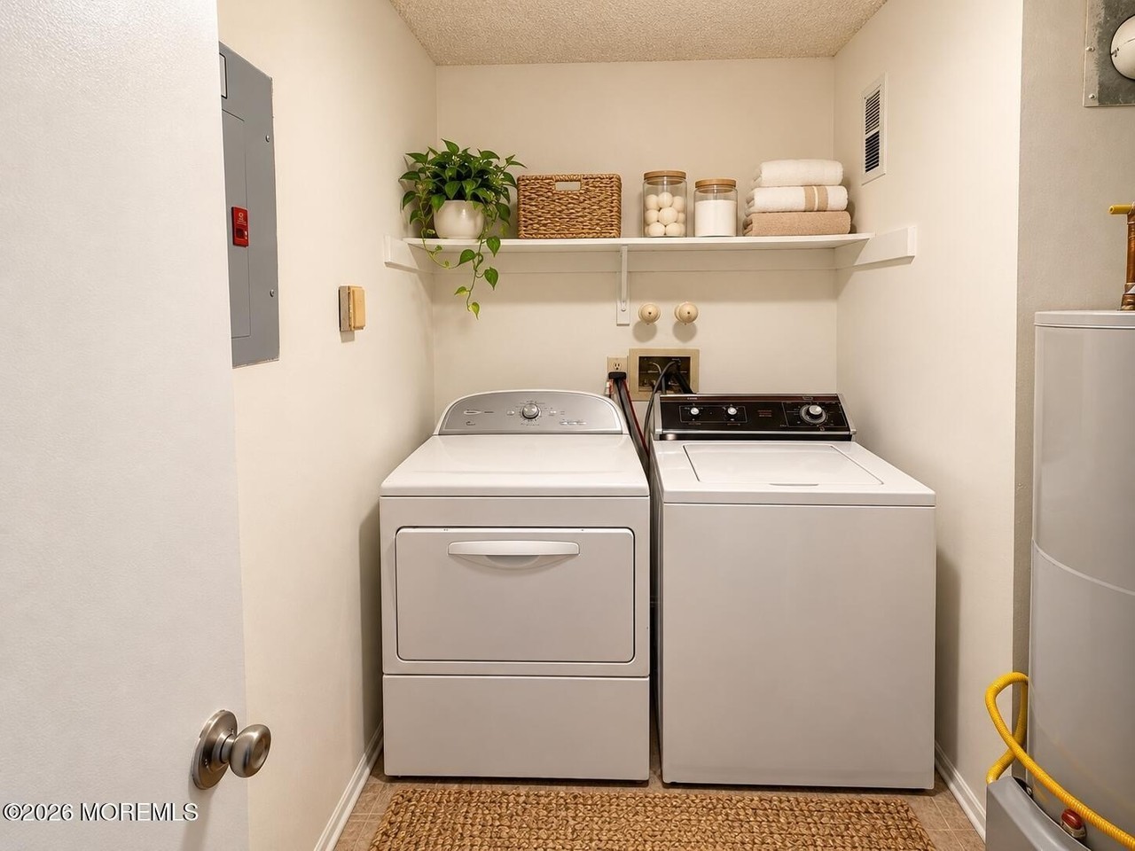 131 Sussex Pl #131 - Photo 5 of 7