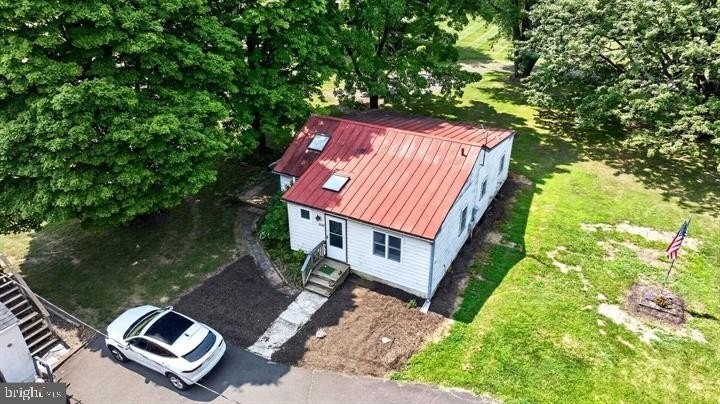 5828 Township Line Rd - Photo 4 of 25