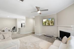 featured image of 15850 N Thompson Peak Pkwy