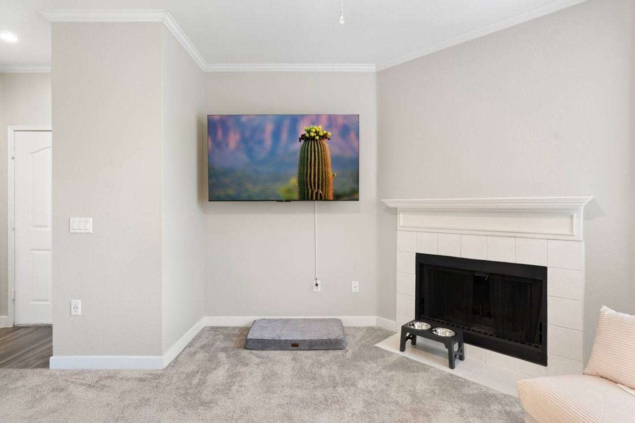 15850 North Thompson Peak Parkway - Photo 4 of 49
