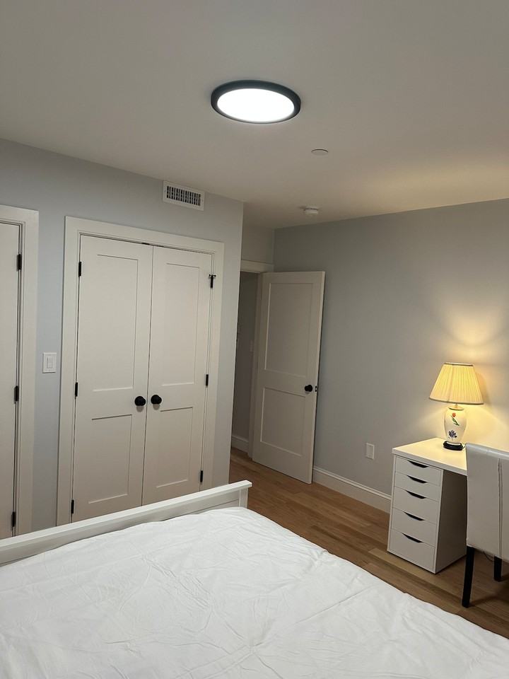 17A Fremont Street - Photo 6 of 37