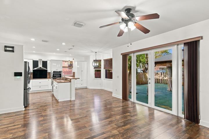 2271 Northwest 159th Avenue - Photo 3 of 11