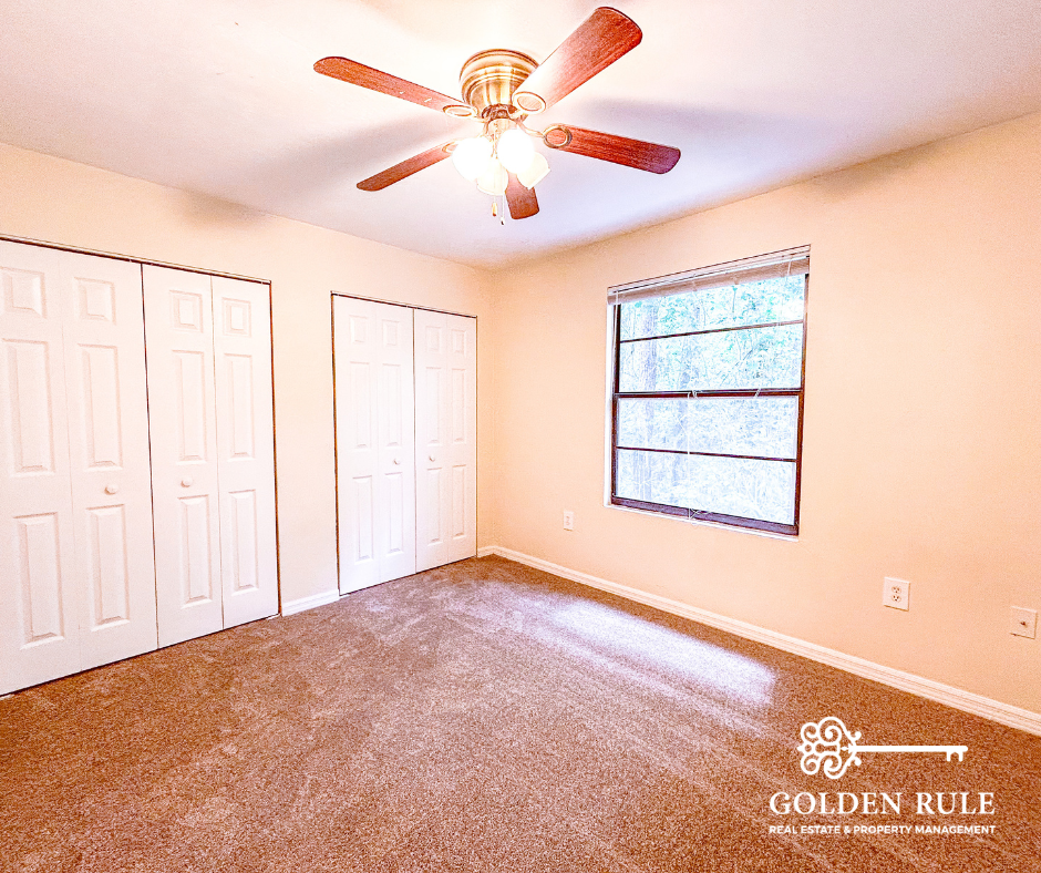 4532 Sw 45th Dr #1 - Photo 6 of 8
