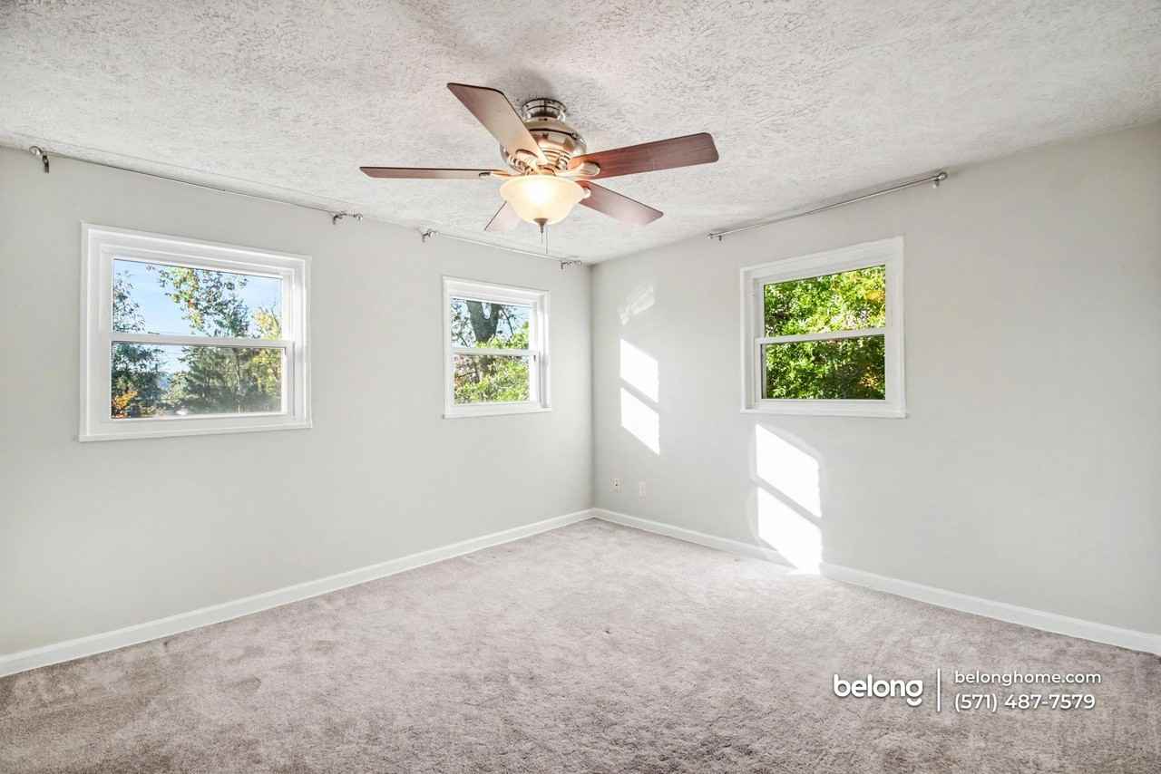 23 Underwood Pl - Photo 2 of 15