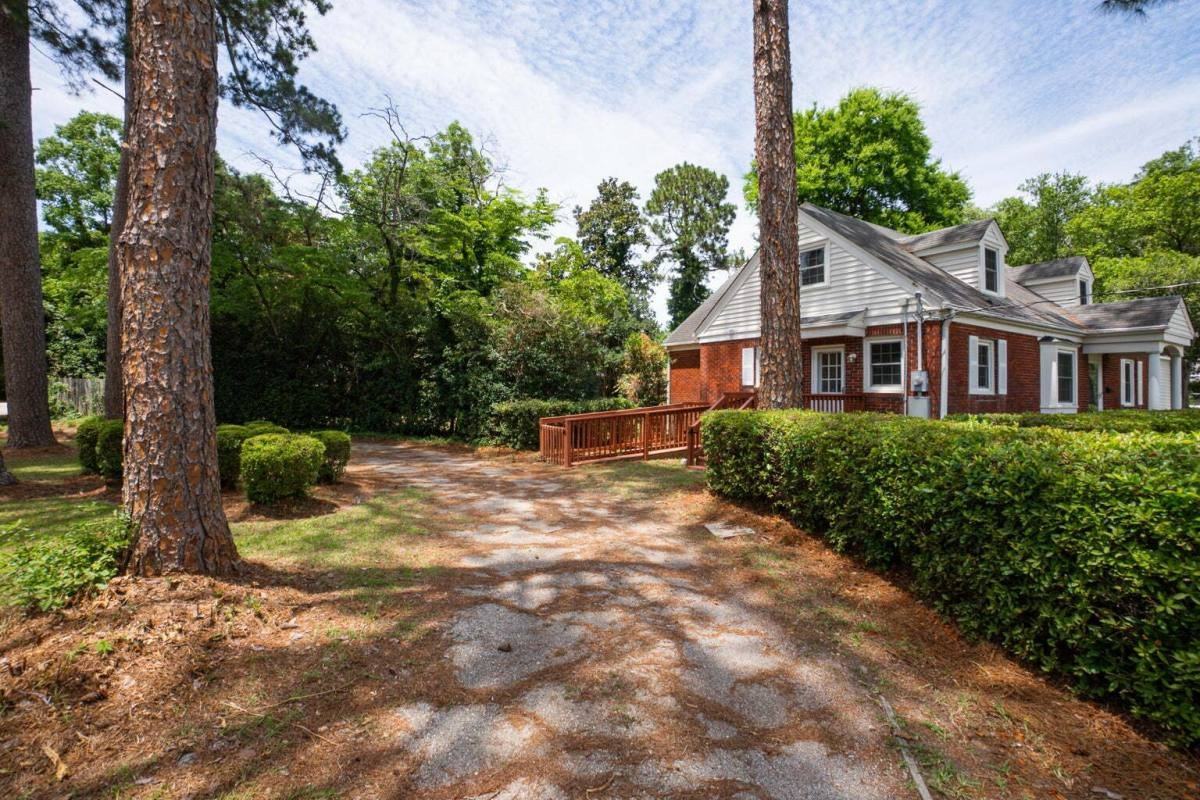 419 Baldwin Dr - Photo 4 of 20