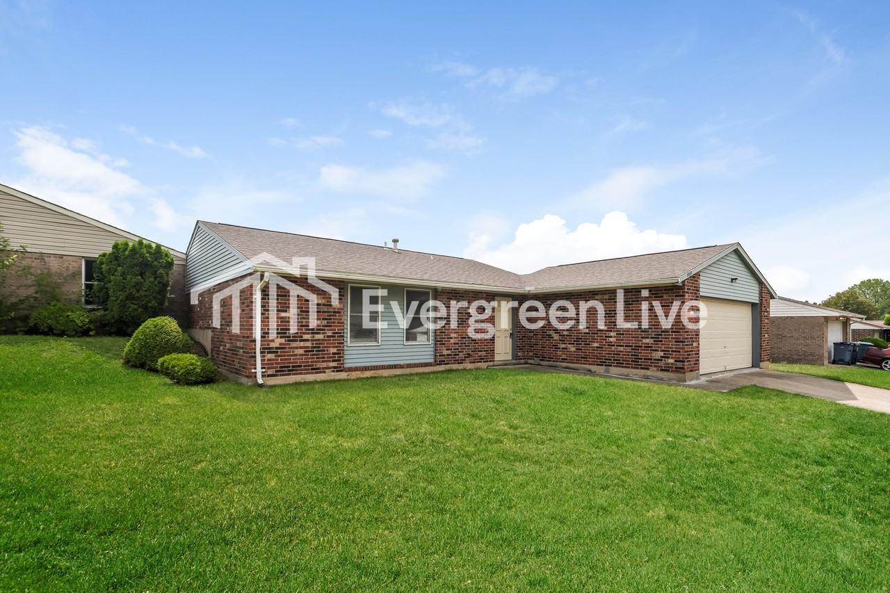 8682 Baton Rouge Dr - Photo 2 of 15