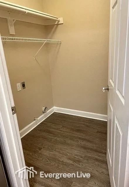 54 Assana Ct - Photo 4 of 28