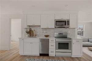 featured image of 17 Dearborn St ##2