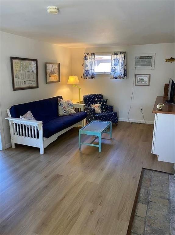 307 Winchester Dr - Photo 4 of 10