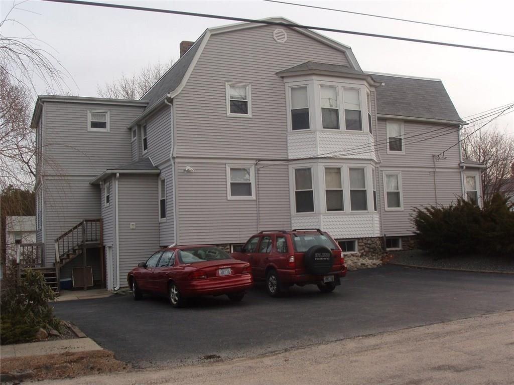 2215 Cranston St - Photo 5 of 16