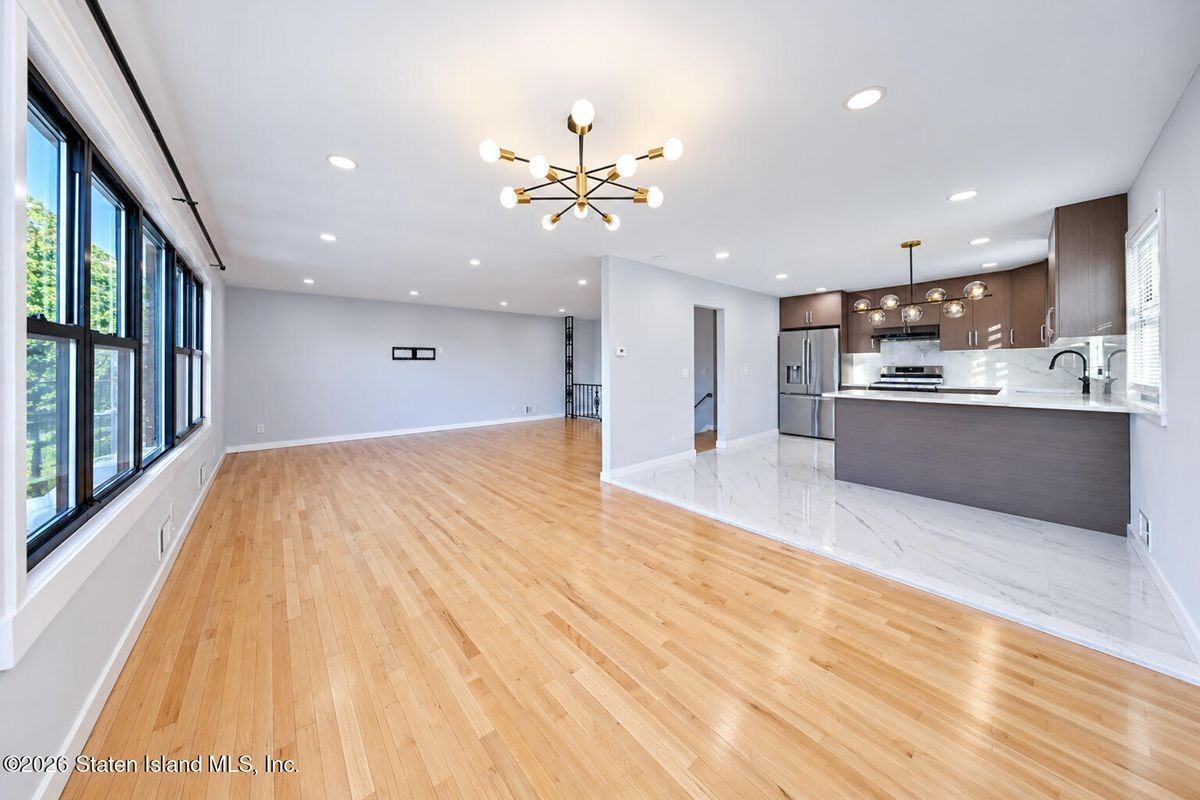 47 Grissom Ave ##2 - Photo 5 of 30