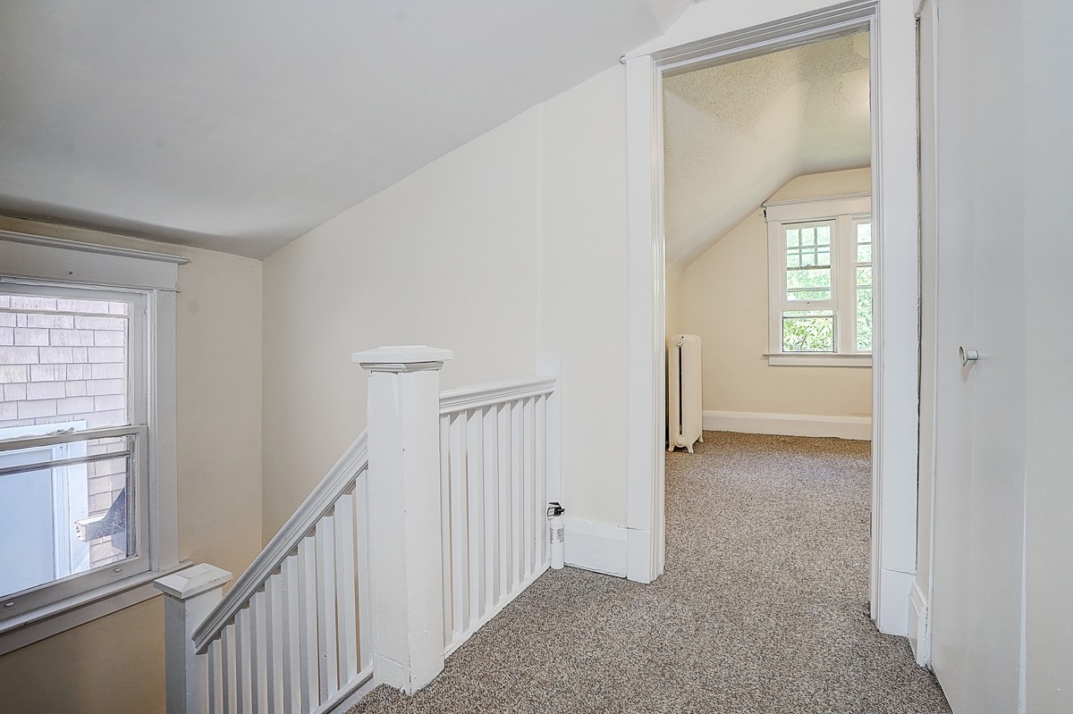 92 Neville Park Boulevard #3 - Photo 6 of 14