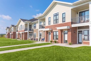 featured image of 922 Spencer Ct