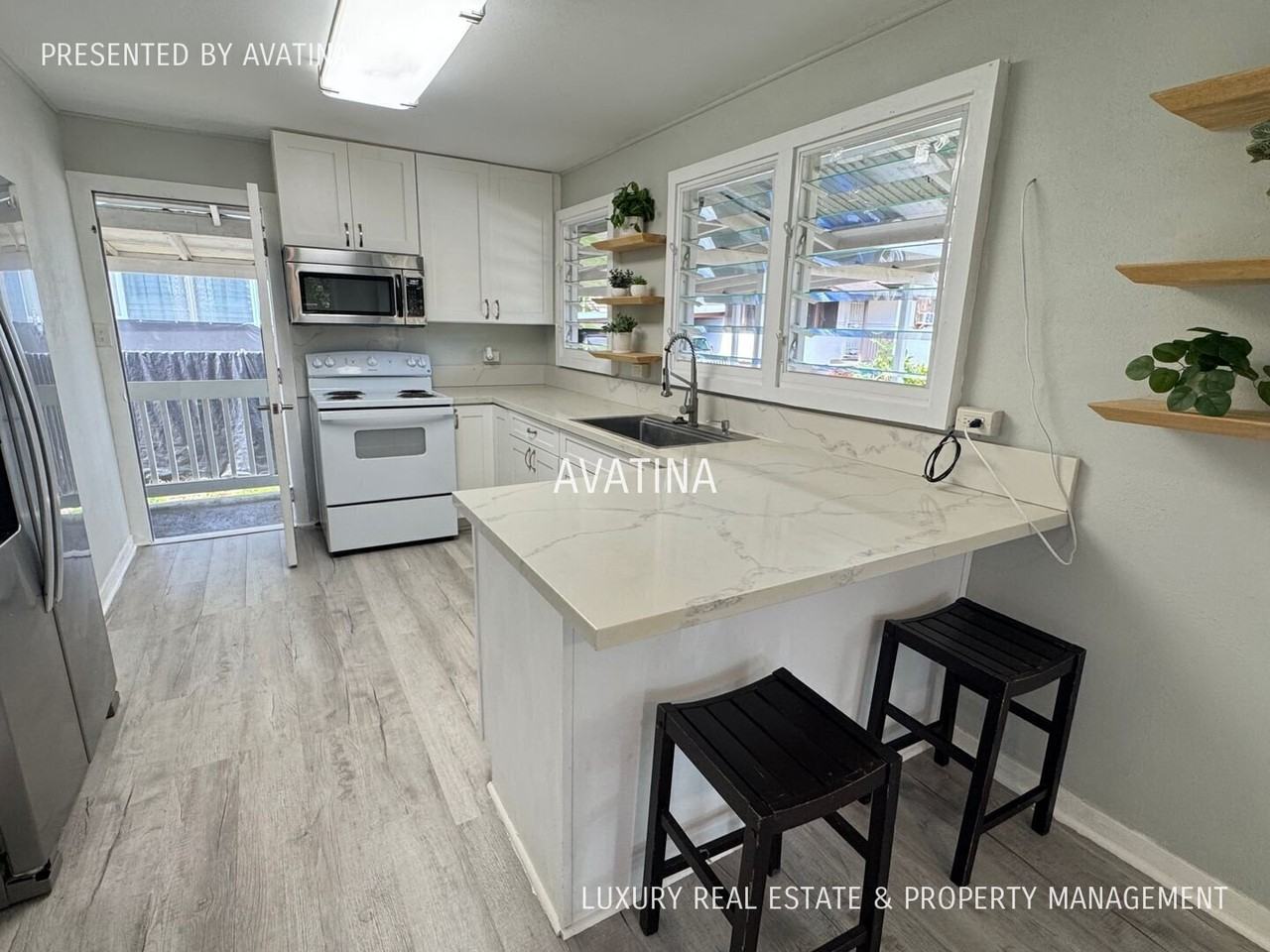 253 Olive Ave #A - Photo 5 of 17