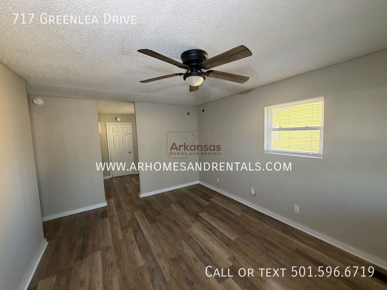 717 Greenlea Dr - Photo 3 of 13