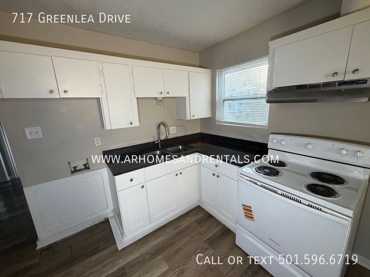 717 Greenlea Dr - Photo 5 of 13