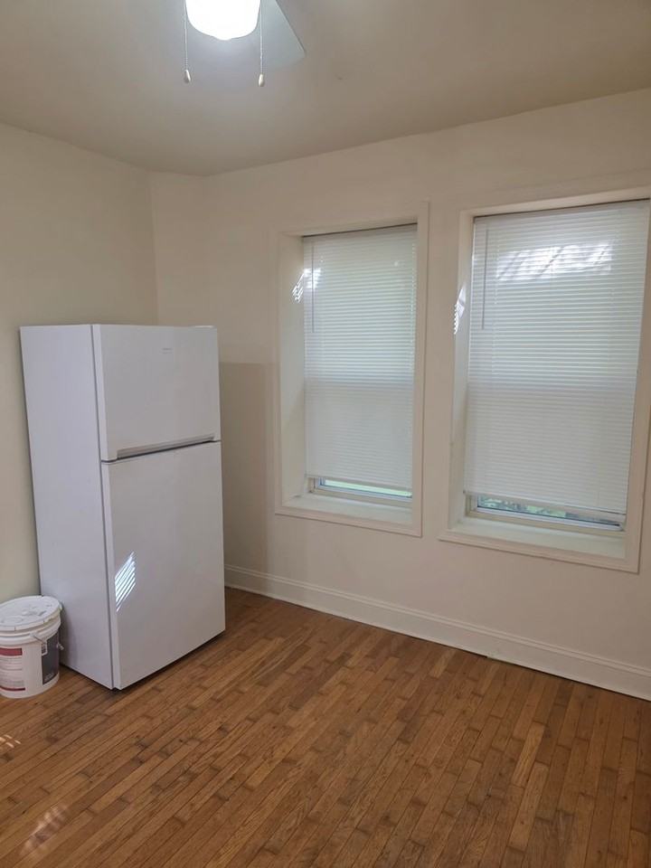 1234 Rising Sun Ave #B - Photo 6 of 28