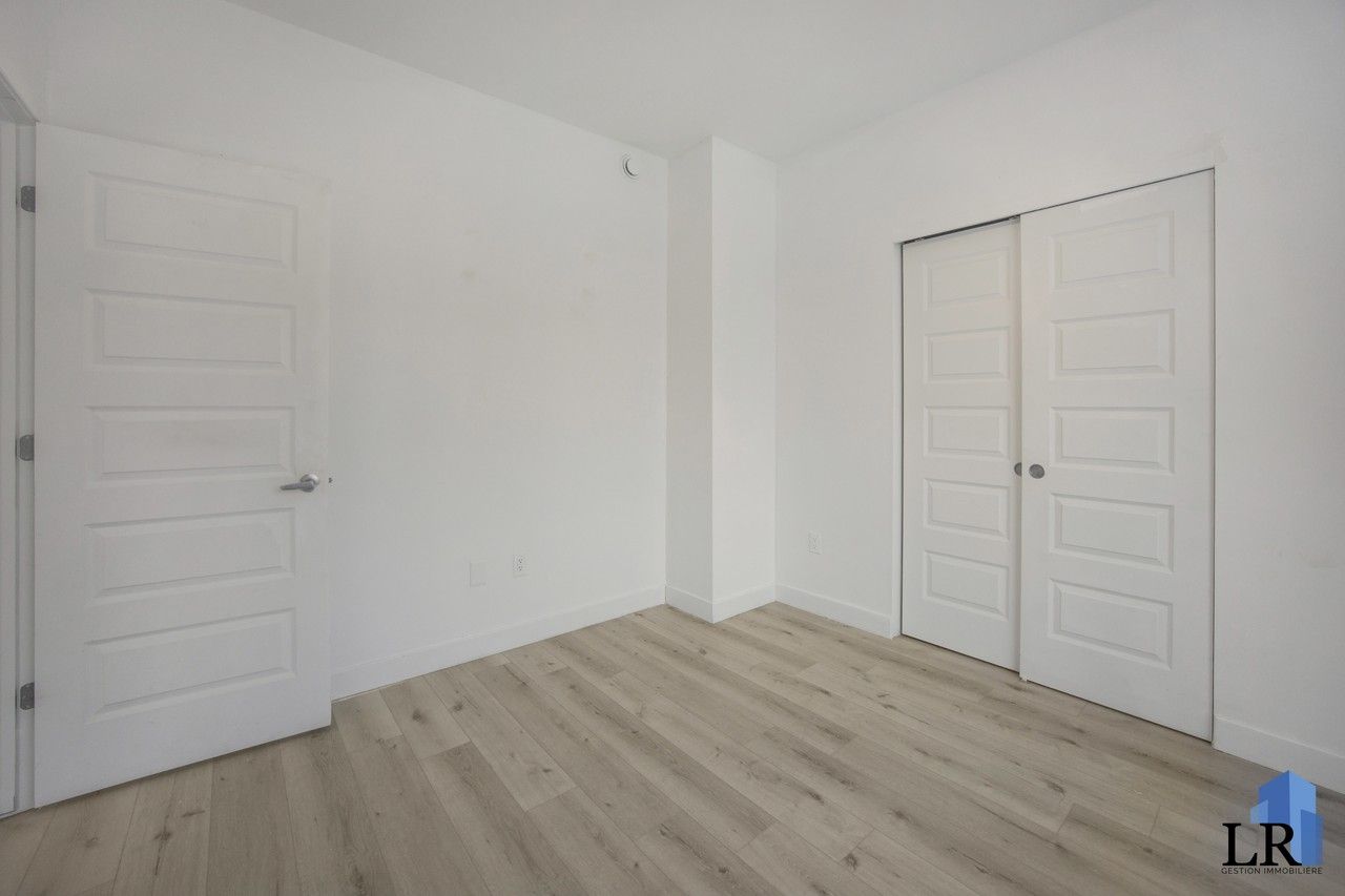 18 Rue Marjorie-D.-Shackleton - Photo 6 of 11