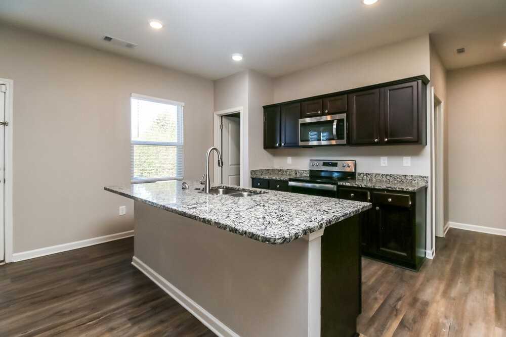 50 Bowen Way - Photo 5 of 17