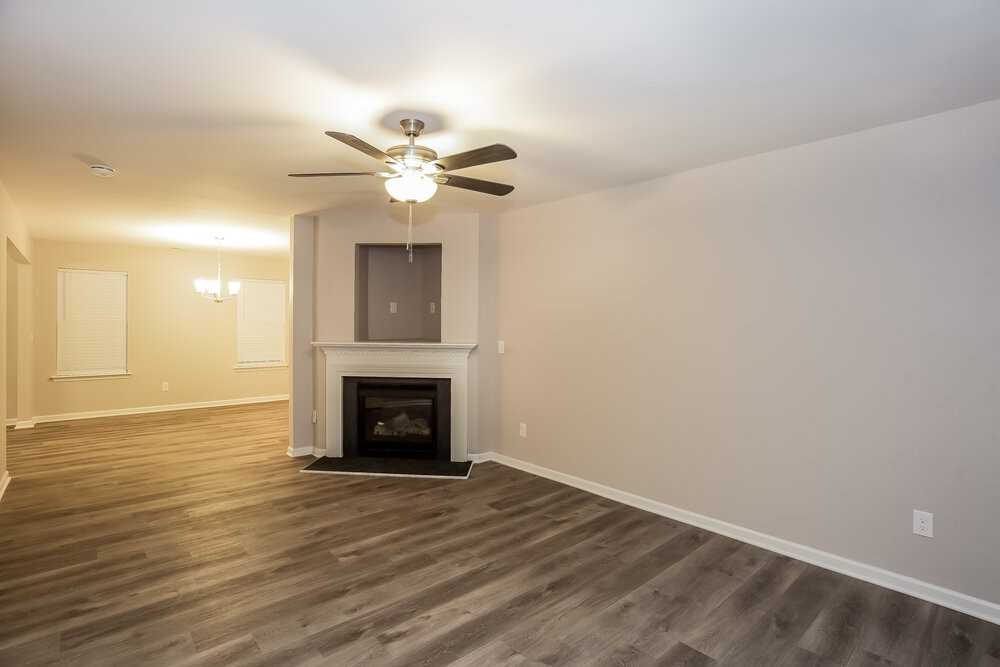 926 Ramsgate Dr Sw - Photo 5 of 16