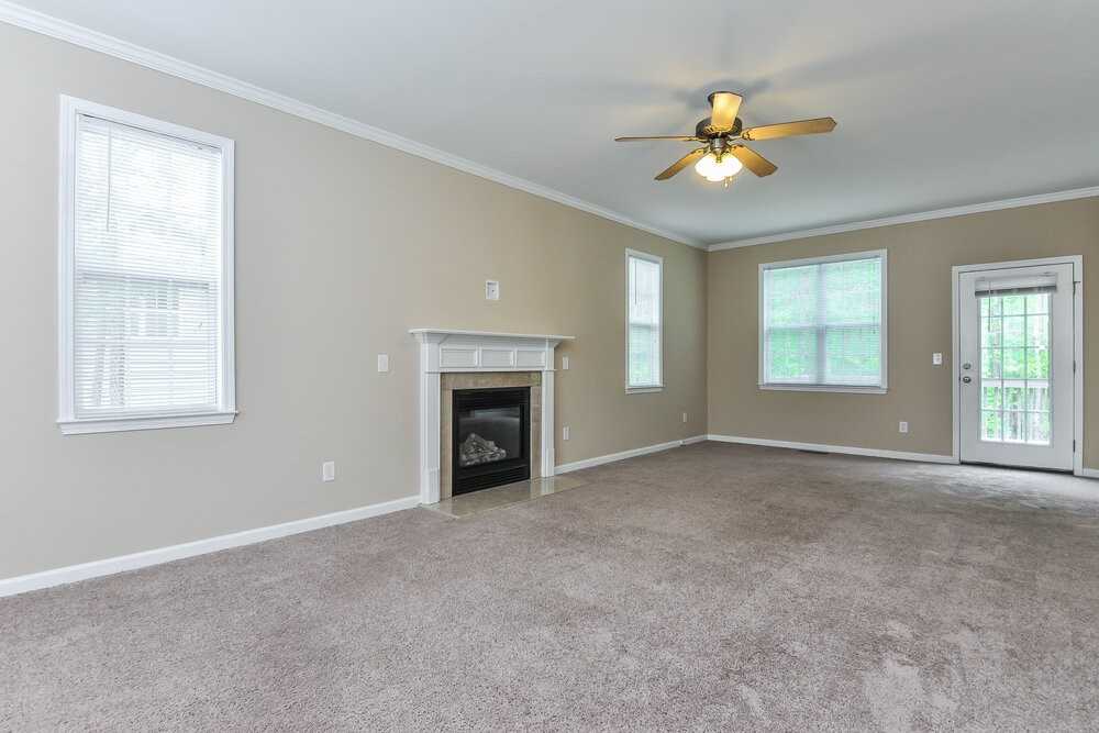 121 Sequoia Dr - Photo 3 of 20