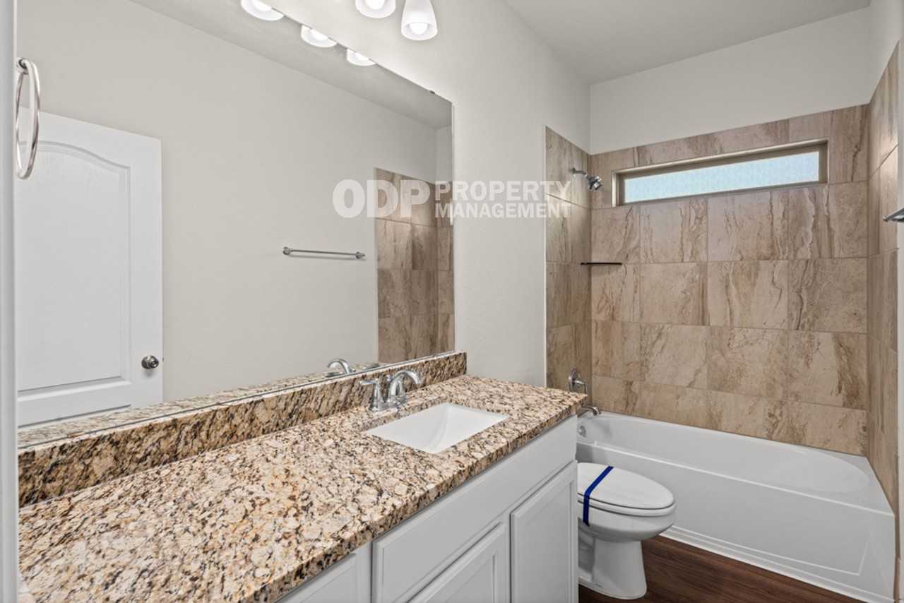 742 Friar Tuck Dr - Photo 5 of 29