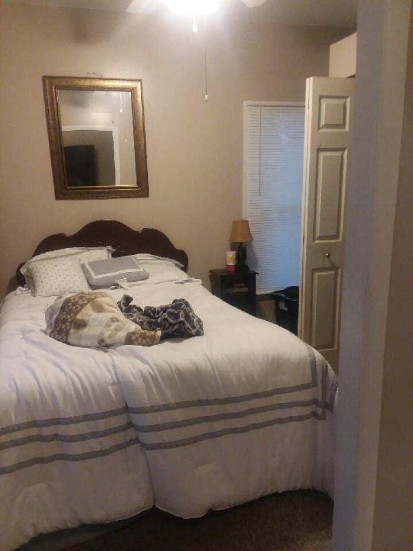 304 S 28th St - Photo 2 of 16