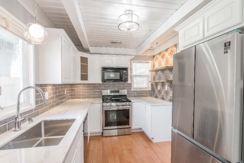2209 Byron Rd - Photo 7 of 15