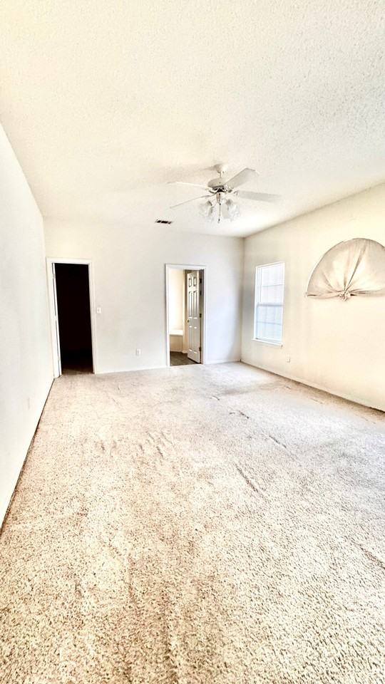866 Mande Ct - Photo 7 of 9