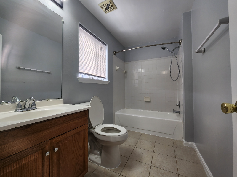 14102 William St - Photo 4 of 9