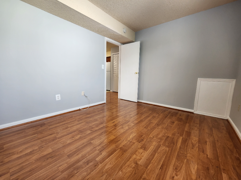 14102 William St - Photo 7 of 9