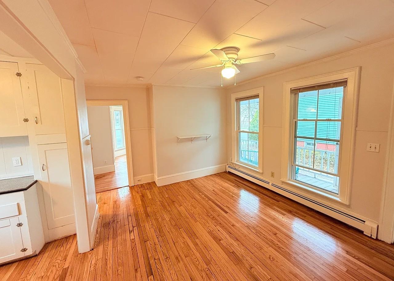 10 Maple St #3 - Photo 5 of 12