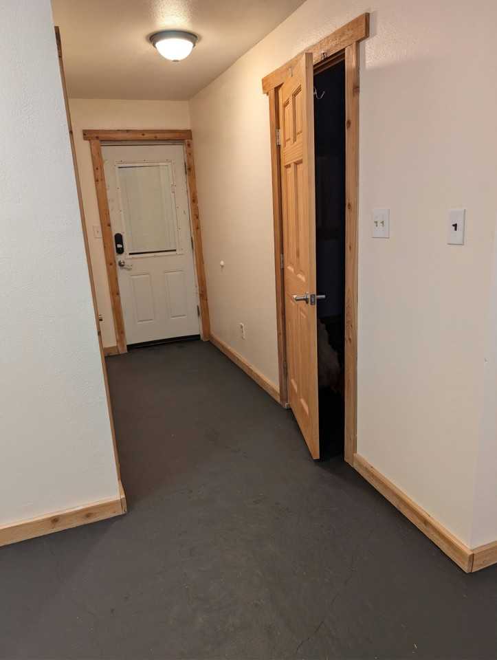 1352 Yampa Ave - Photo 7 of 15