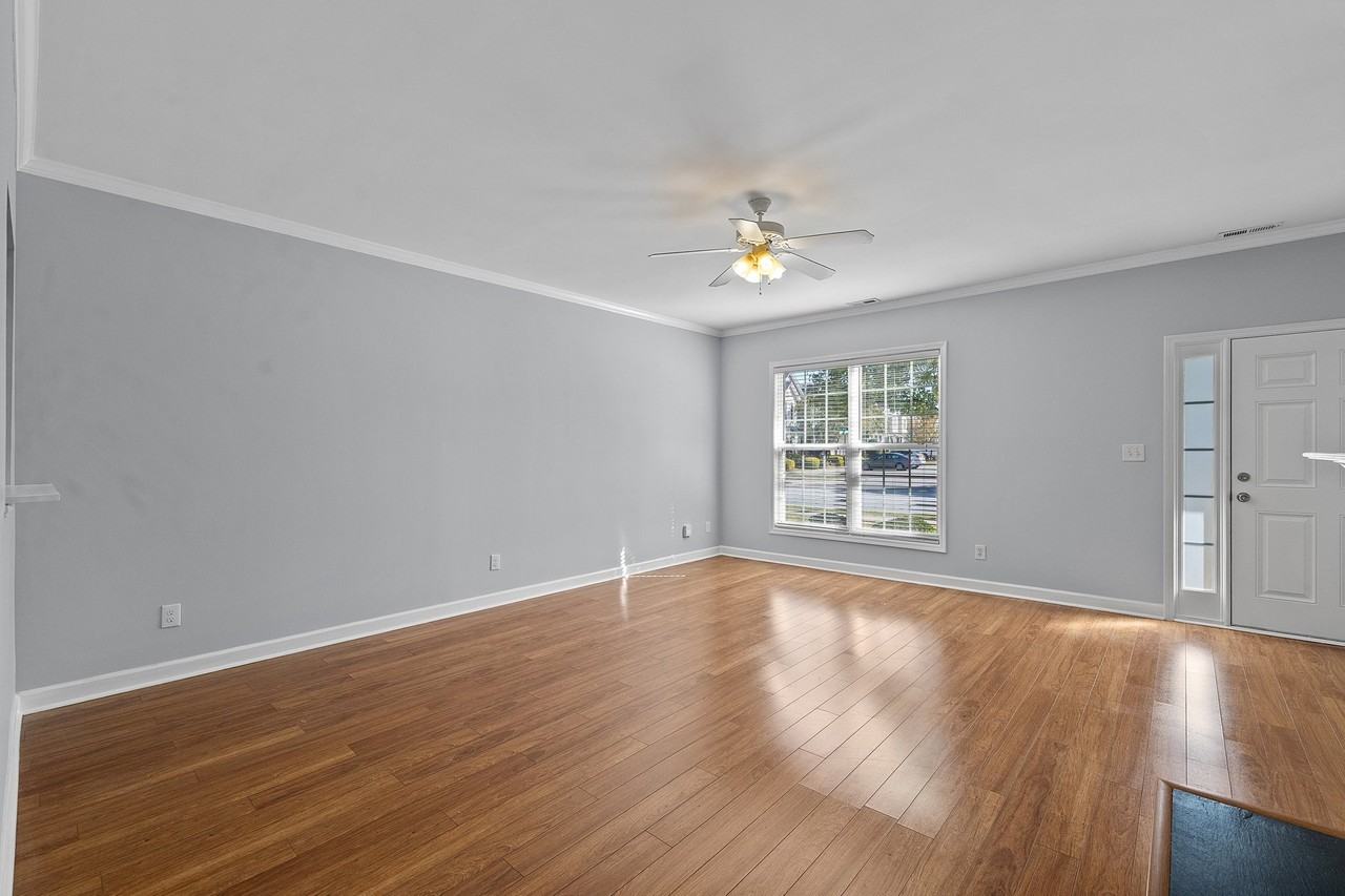 6013 Neuse Wood Dr - Photo 3 of 18