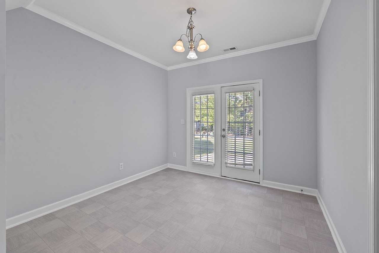 6013 Neuse Wood Dr - Photo 6 of 18