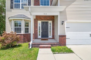 featured image of 912 Rachel Ln