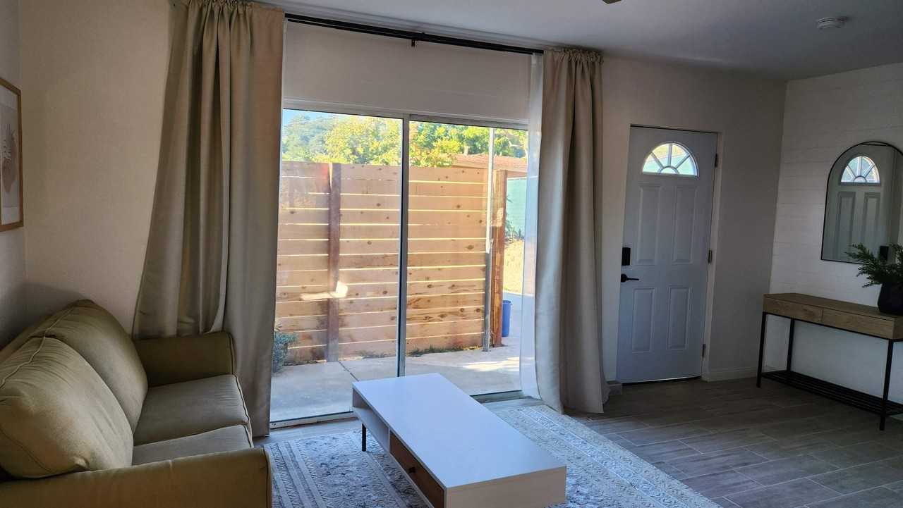 1178 Hackamore Rd #2 - Photo 4 of 11