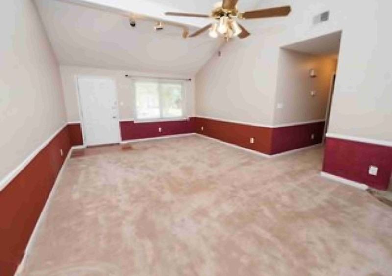 117 Woodcreek Dr - Photo 7 of 20