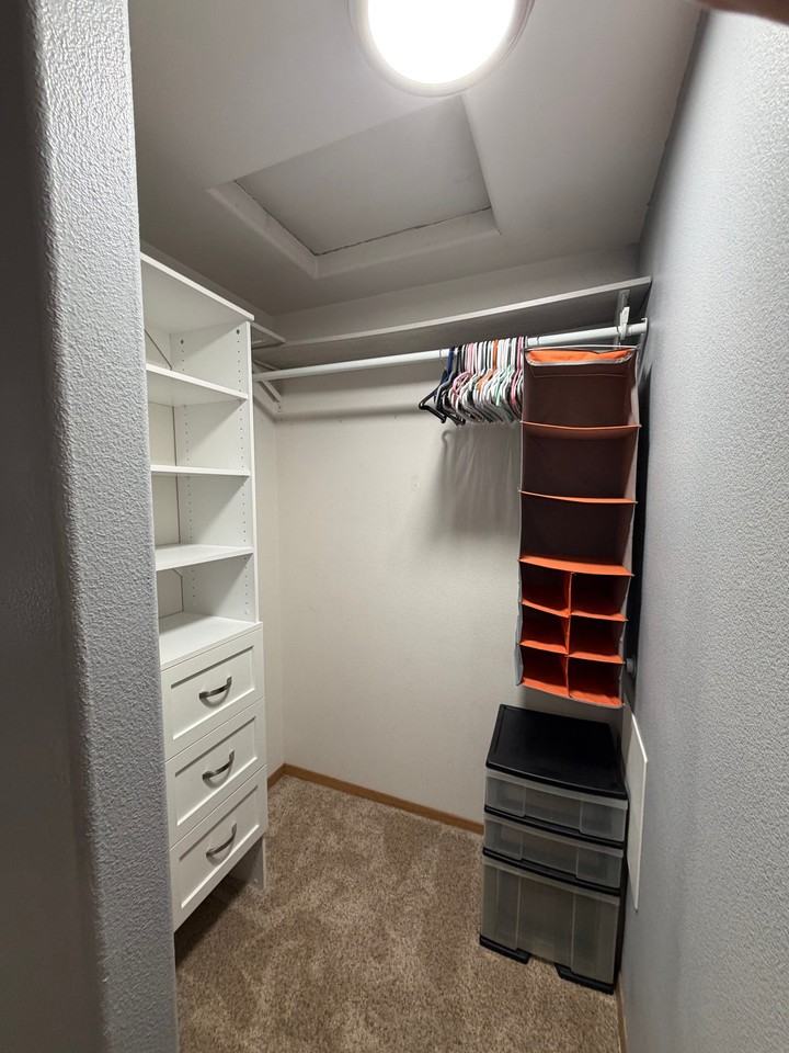 2404 Ne 78th Ct - Photo 2 of 10