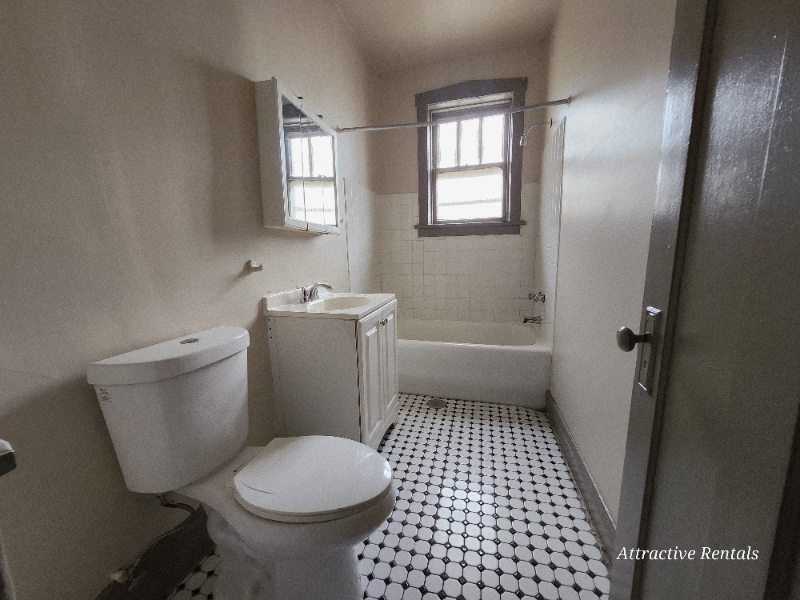 1160 S Mason Ave #312 - Photo 5 of 9