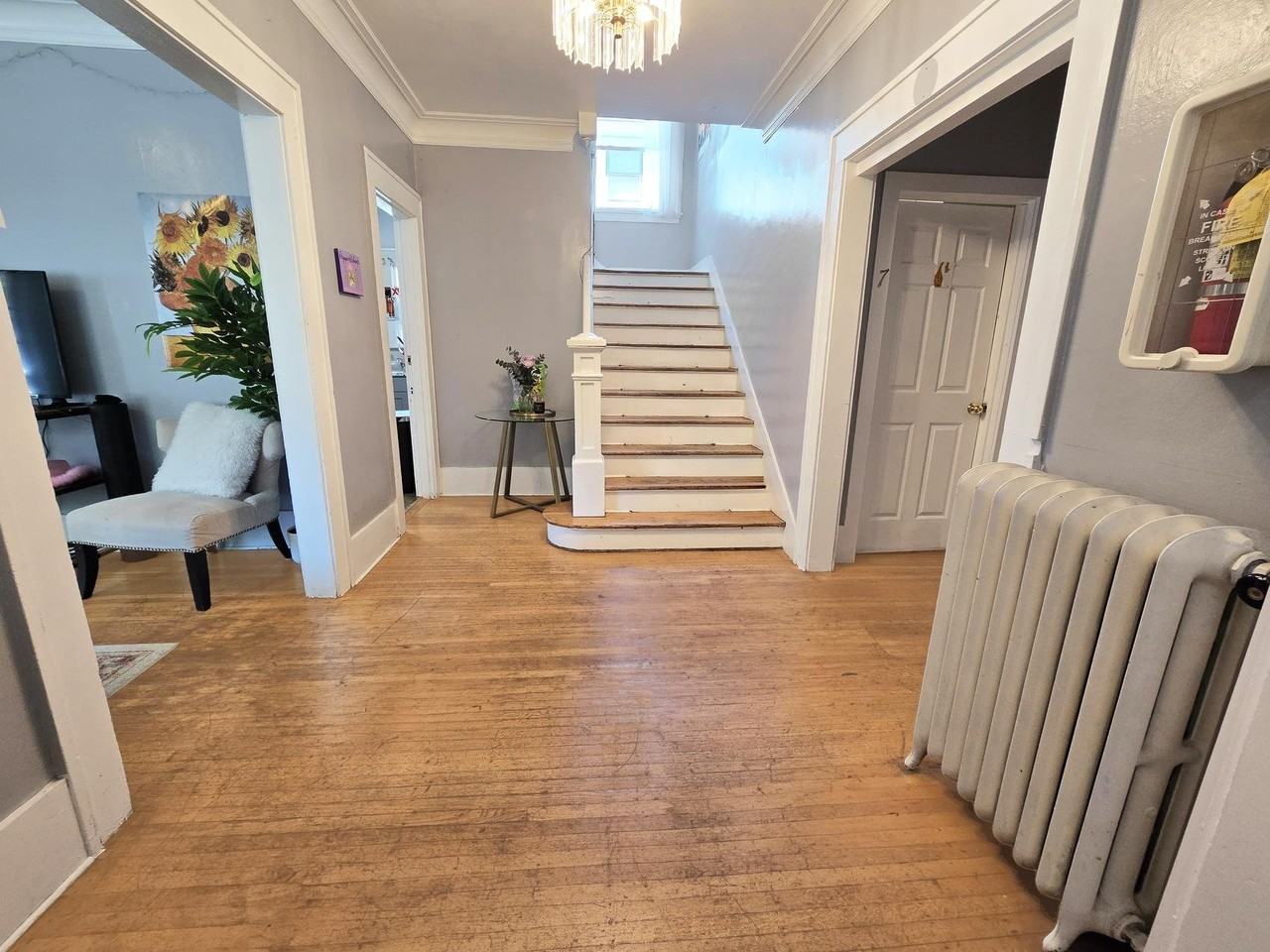 4733 19th Ave Ne #11 - Photo 6 of 26